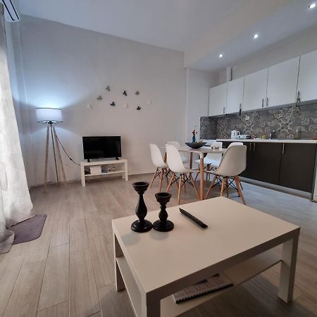 Cosy And Modern Appartment In Olympiada Esterno foto